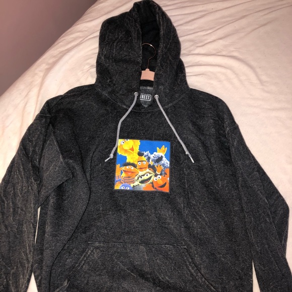 sesame street hoodie - Picture 2 of 2